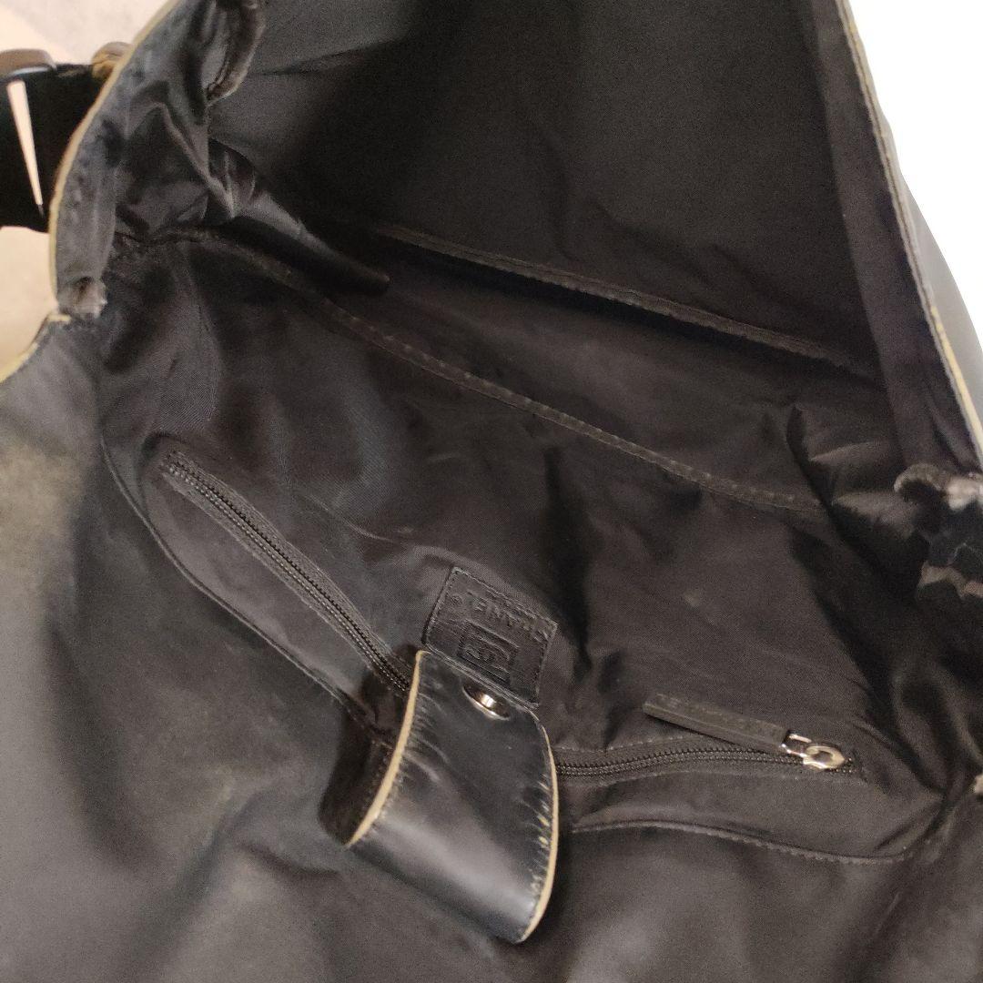 CHANEL スポーツライン ココマーク デカココメッセンジャーバッグ