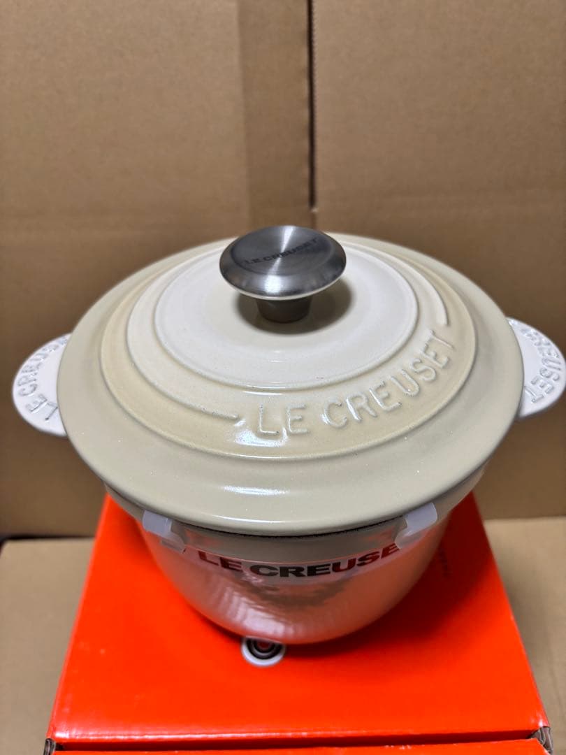 ルクルーゼ　ココット・エブリィ 18 デューン 新品未使用品