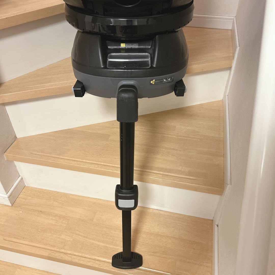 【極美品】コンビ クルムーヴアドバンス ISOFIX JP-590 付属品完備