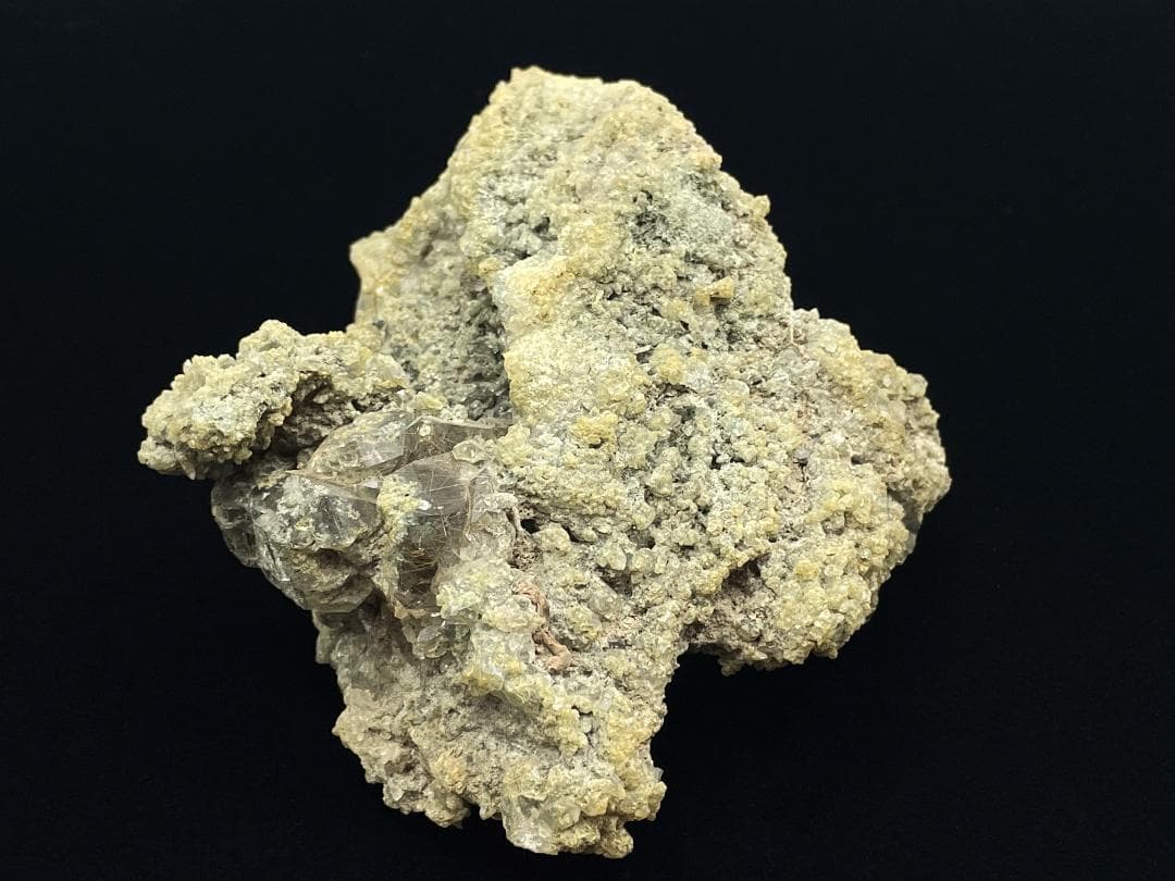 原石（ヒマラヤルチルクォーツ）