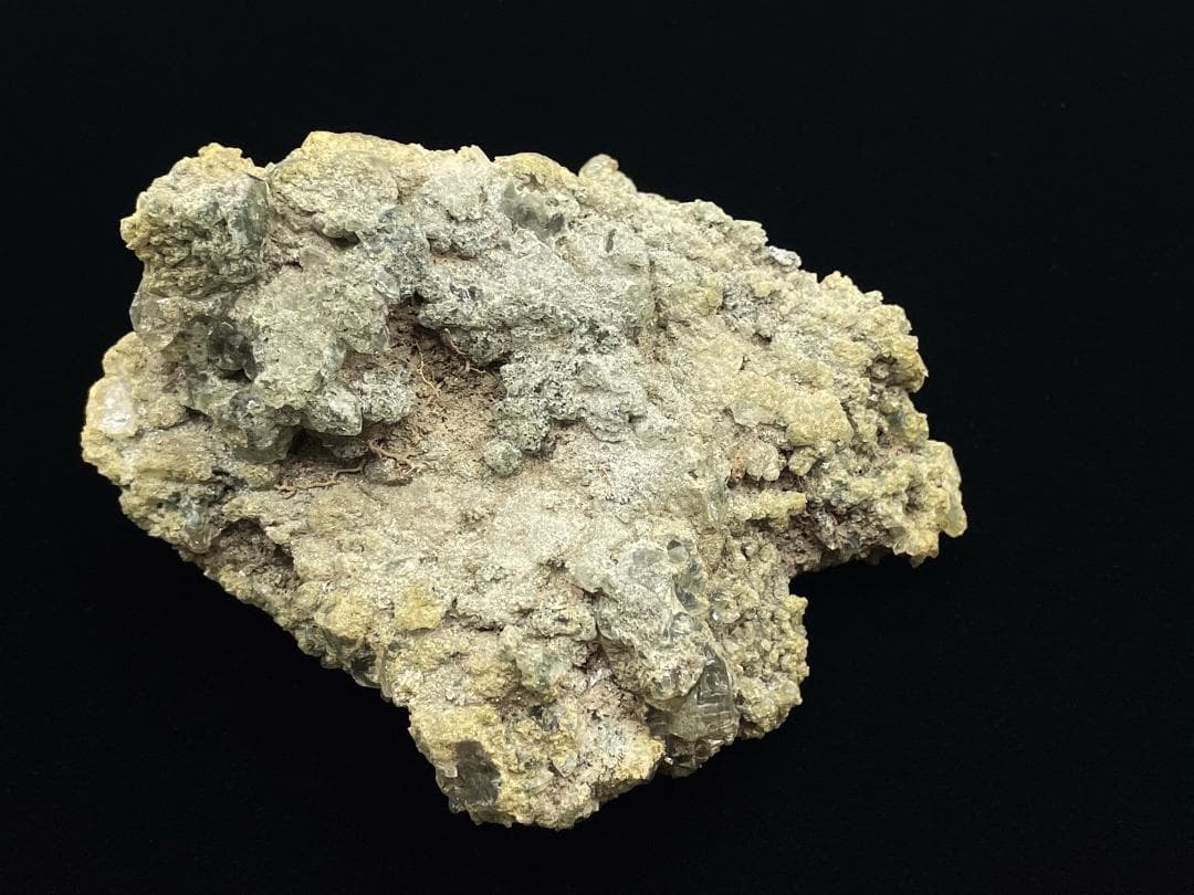 原石（ヒマラヤルチルクォーツ）