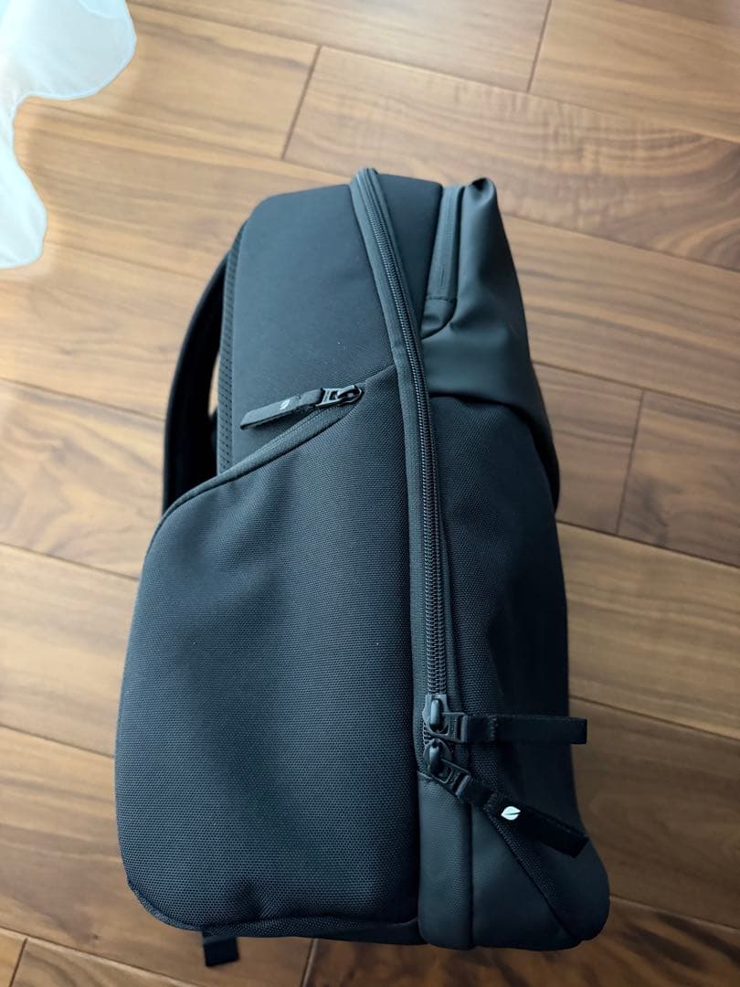 sss　incase A.R.C Daypack