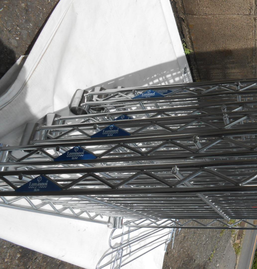 直接引取可 総額50000円相当 ルミナス スチールラック 7段 キャスター付き