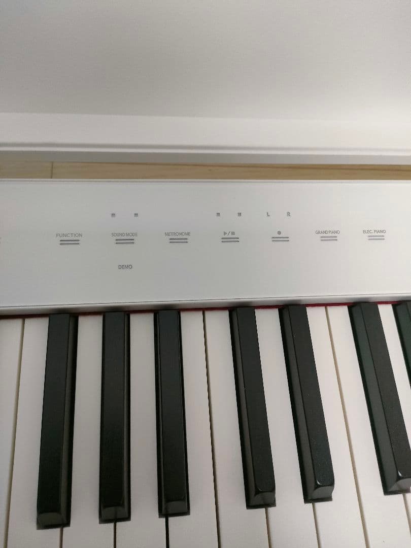 カシオ　電子ピアノ　PX-S1000 ホワイト 2020年製　88鍵盤