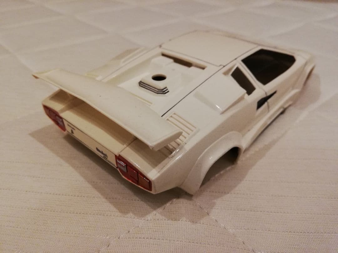 タミヤ 1/24 タムテック201 ランボルギーニ カウンタック 5000QV