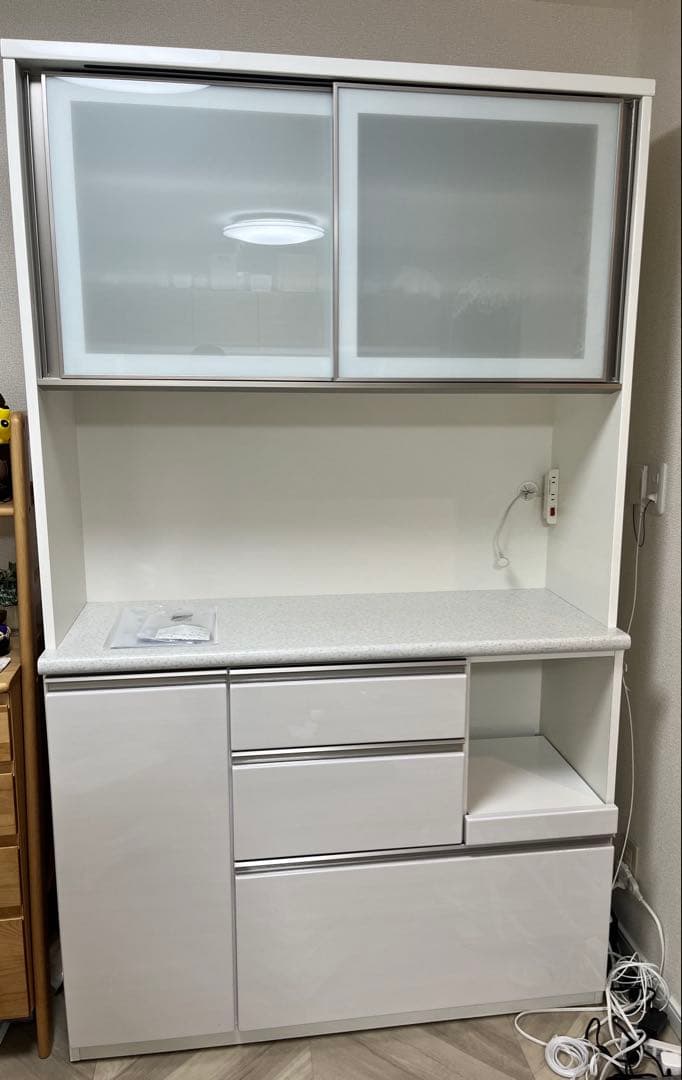 ニトリ　キッチンボード　食器棚　幅120