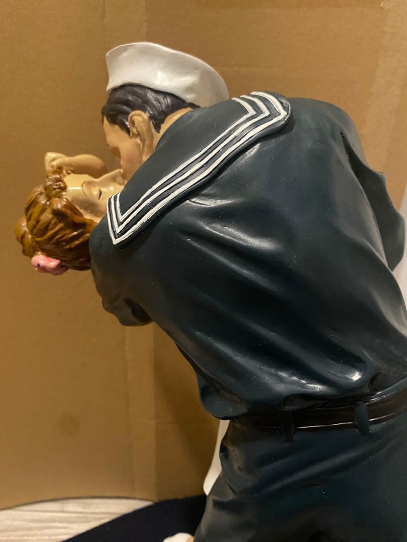 勝利のキス　像　V-J Day in Times Square