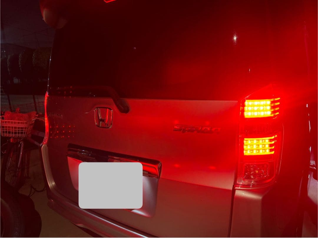 ステップワゴンRK 社外　テールランプ左右セット