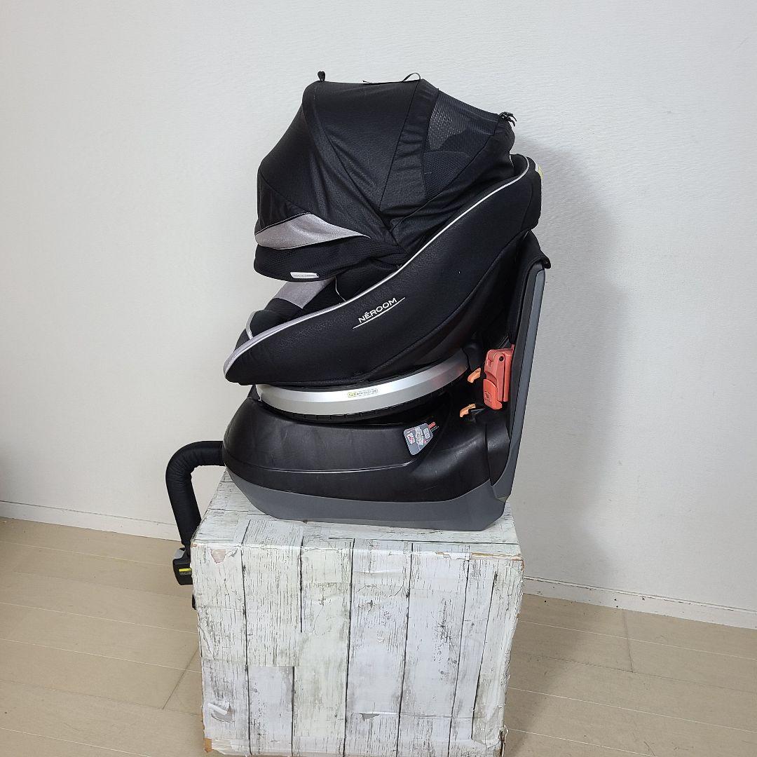 く*ん様 チャイルドシート　新生児から4才　ジュニアシート　コンビ