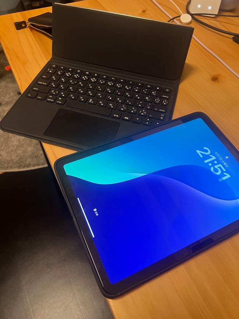 Apple iPad Air 11インチ (2024) 512、キーボード付属