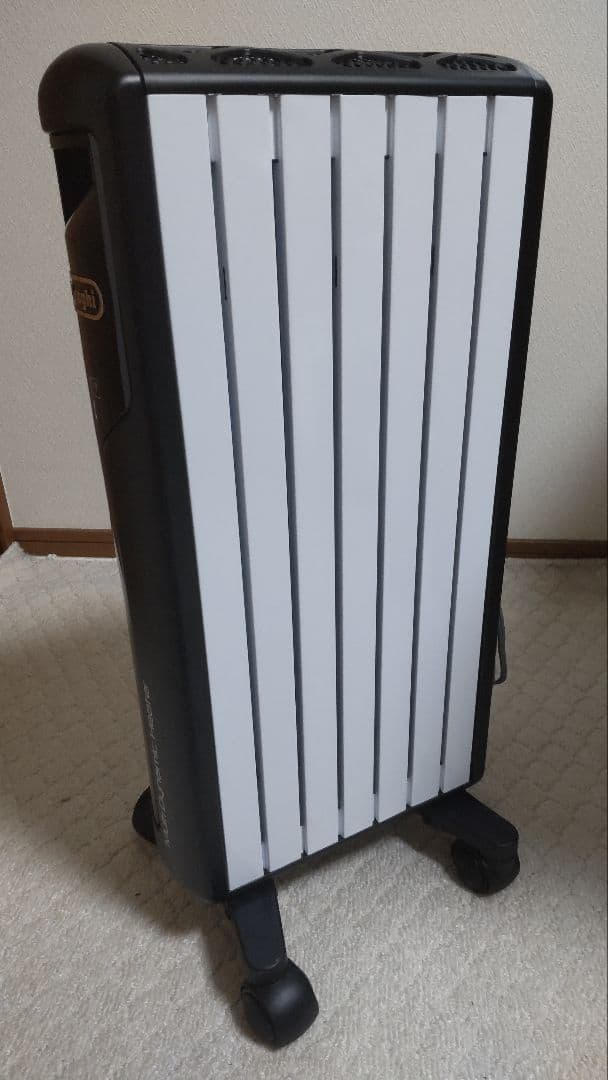 【美品】デロンギ WiFiヒーター WiFiモデル MDHAA09WIFI-BK