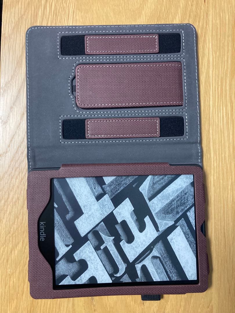 Kindle Paperwhite 第11世代 本体とカバー