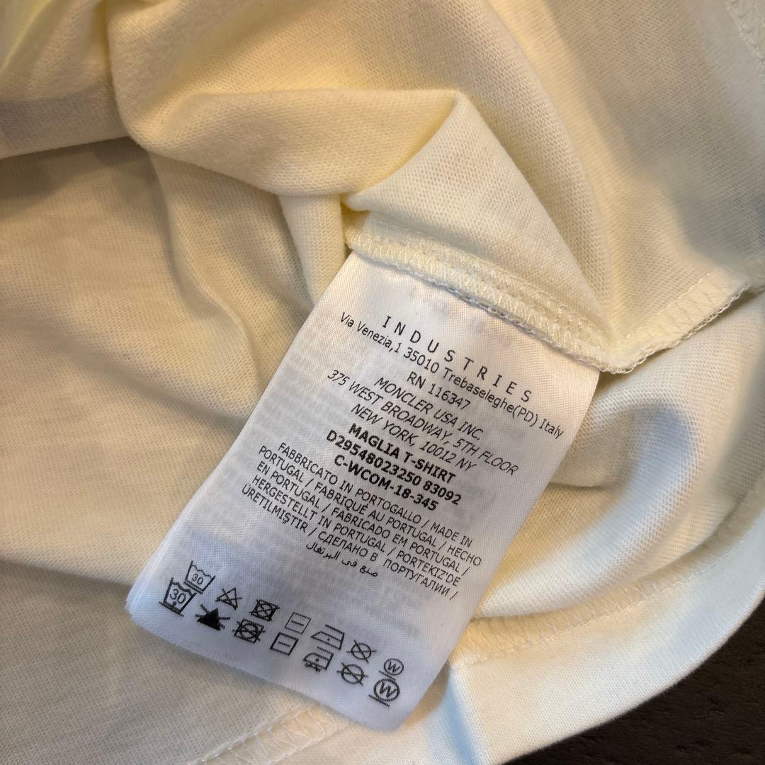 新品タグ付き　モンクレールキッズ　Tシャツ