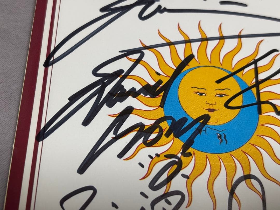 レア　キングクリムゾン　直筆サインCD king crimson 太陽と戦慄