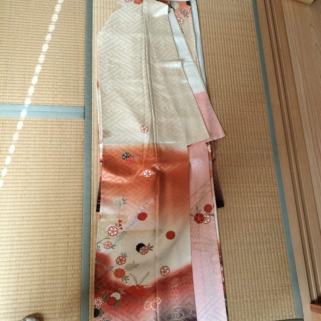 振袖 花柄 赤・白・紫