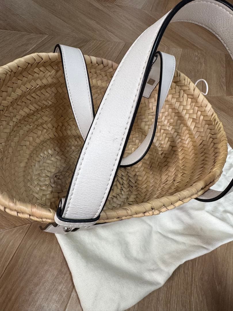 LOEWE ストローかごバッグ