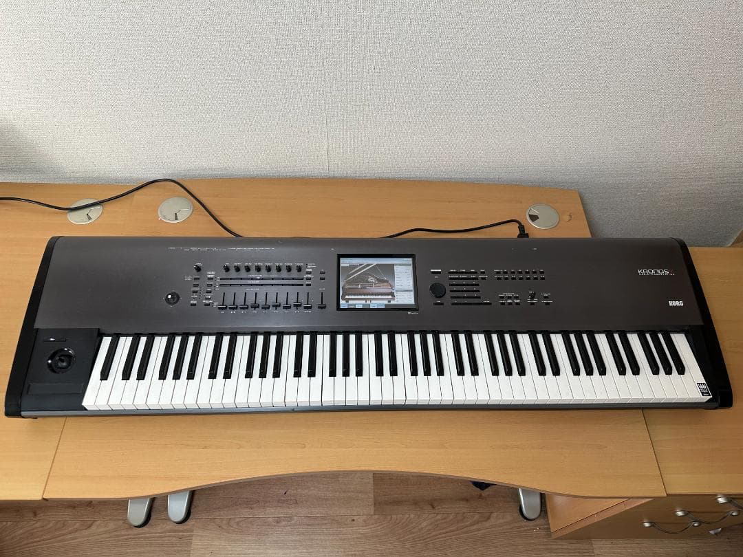 KORG　KRONOS X　88　ミュージックワークステーション シンセサイザー