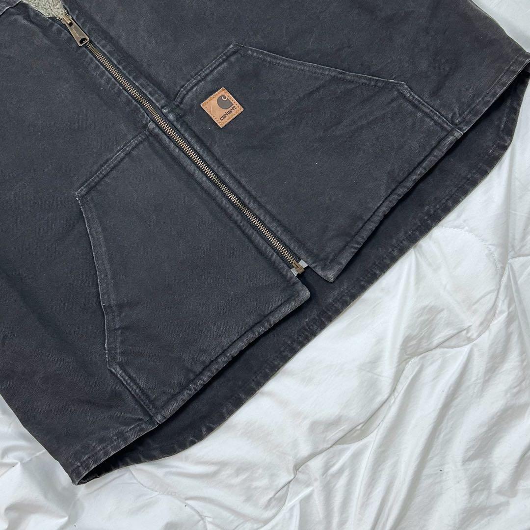 Carhartt ダックベスト ブラック V26 BLK フェード　XLサイズ