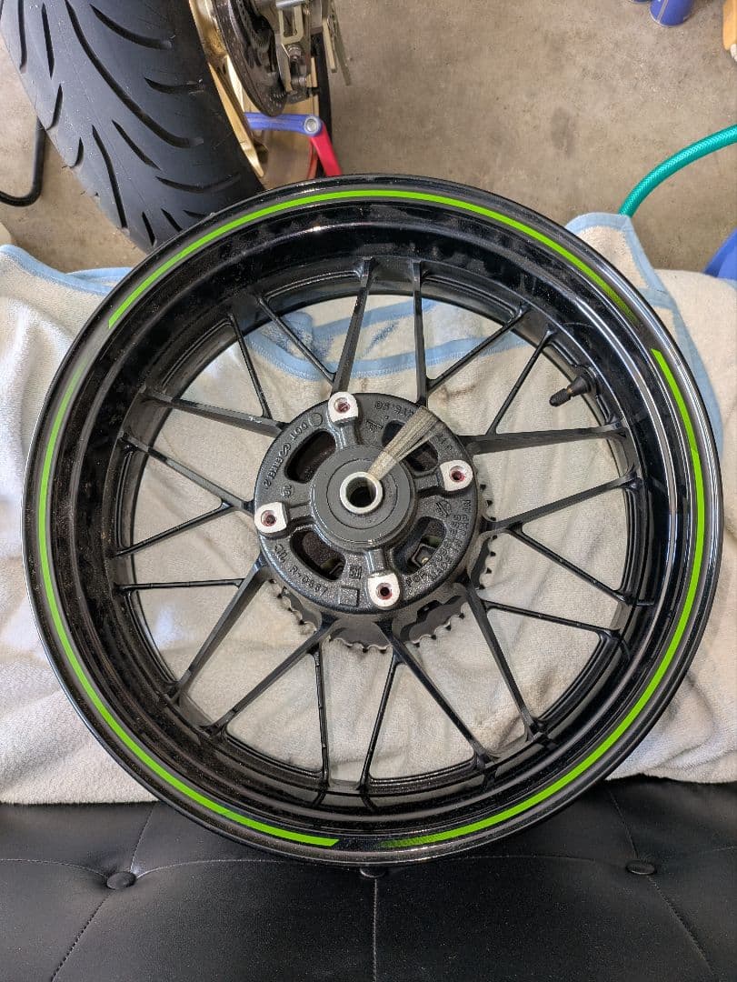 2019年式Ｚ９００ＲＳカフェ純正ホイール(リアスプロケット付)前後2本セット